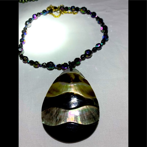 African Inspired Tear Drop Necklace - Picture 1 of 6